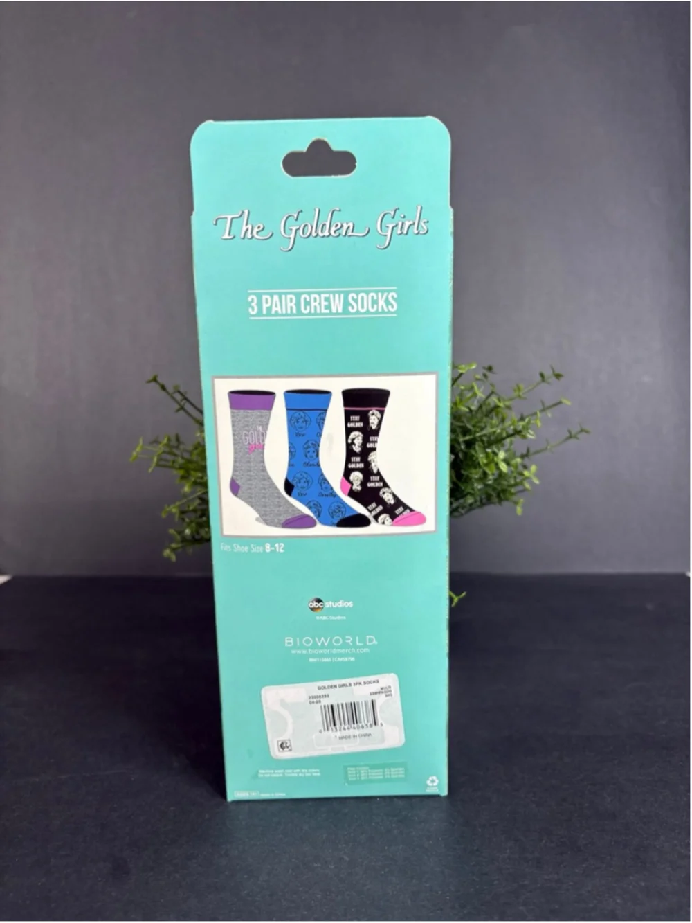 Golden Girls Three Pairs Crew Socks Men’s Shor Sizes 8-12 Bioworld